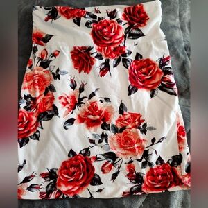 Floral pattern mini skirt